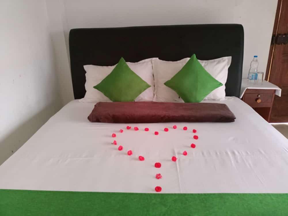 Palm Beach Resort Ceylon Τζάφνα Εξωτερικό φωτογραφία